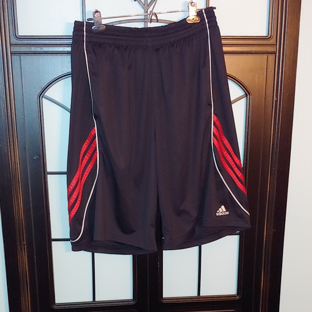 Men's Adidas shorts size large